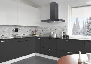 Asennuspalvelu Liesituulettimen vaihto